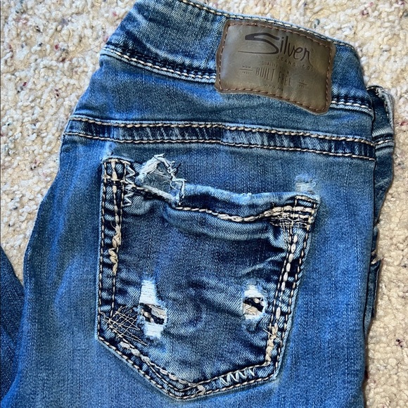 Silver Jeans Women's Distressed Blue Elyse Capris Ankle Jeans Size 29 - Picture 6 of 7